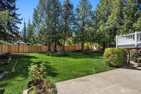 17703 NE 34th Street Redmond WA 98052