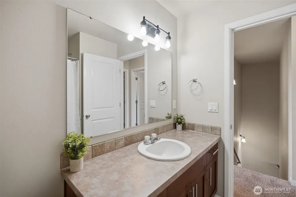 14471 100th Avenue SE Yelm WA 98597
