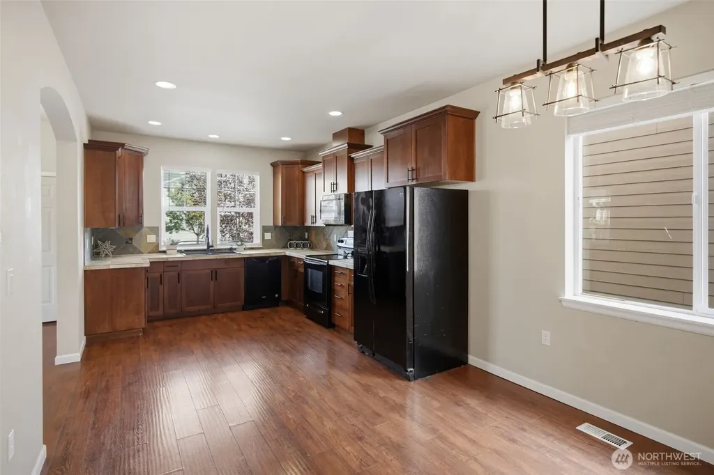 14471 100th Avenue SE Yelm WA 98597