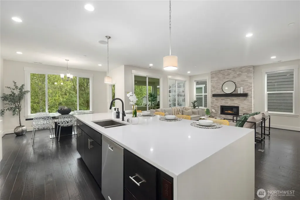 856 224th Avenue NE Sammamish WA 98074