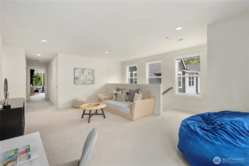 856 224th Avenue NE Sammamish WA 98074
