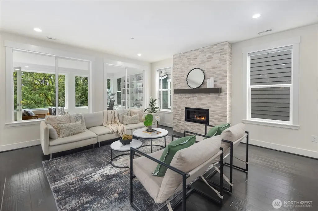856 224th Avenue NE Sammamish WA 98074