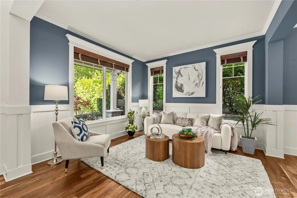 2415 NE Daphne Issaquah WA 98029