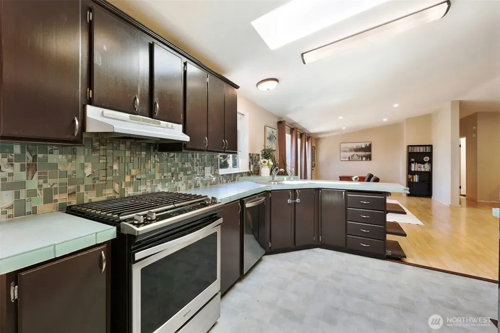 7777 Hellman Road Clinton WA 98236