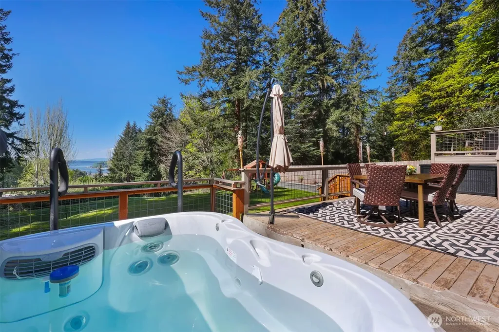 7777 Hellman Road Clinton WA 98236