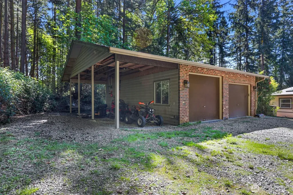 7777 Hellman Road Clinton WA 98236