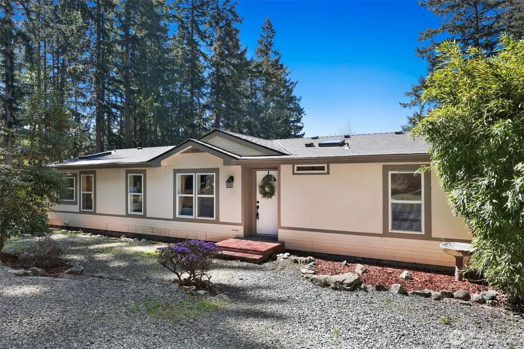 7777 Hellman Road Clinton WA 98236