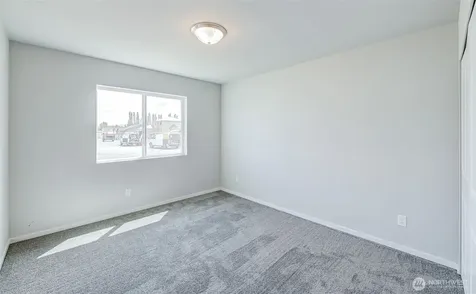 613 N Oak Street Tieton WA 98947