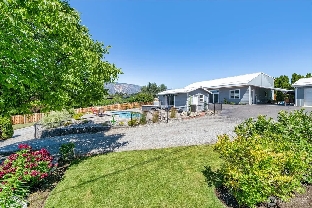 117 Wells Avenue Manson WA 98831