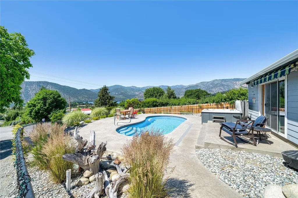 117 Wells Avenue Manson WA 98831