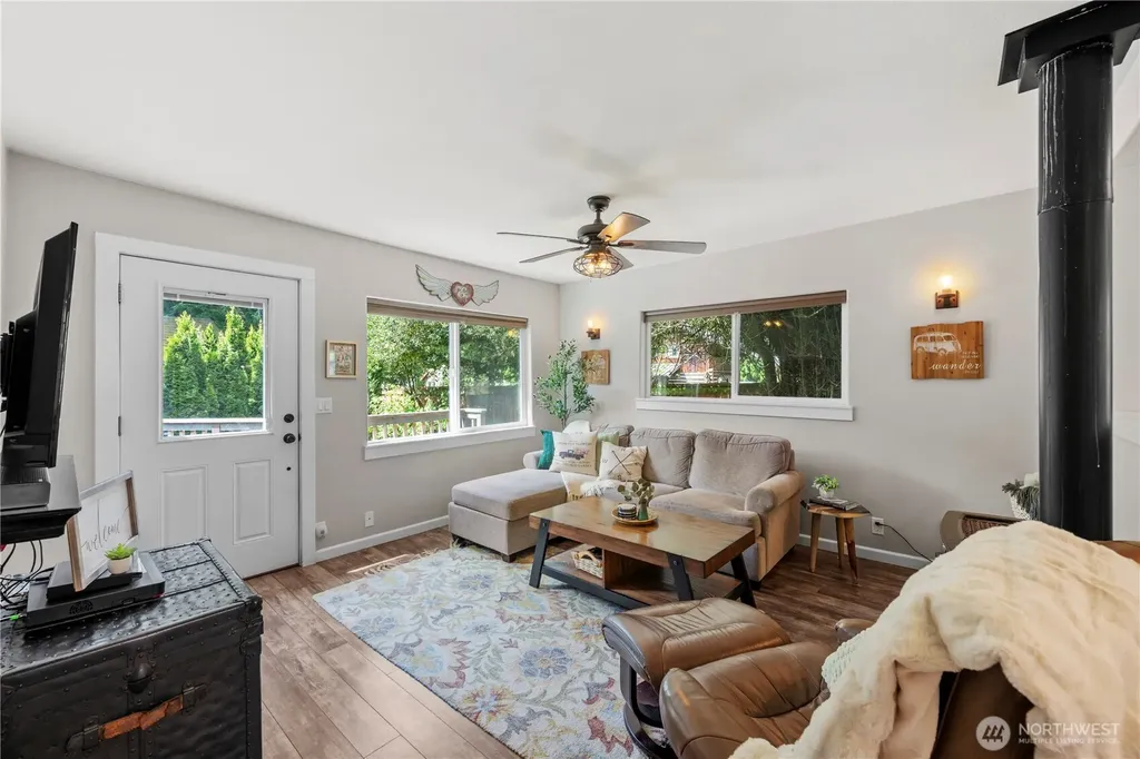14616 681st Avenue NE Baring WA 98224