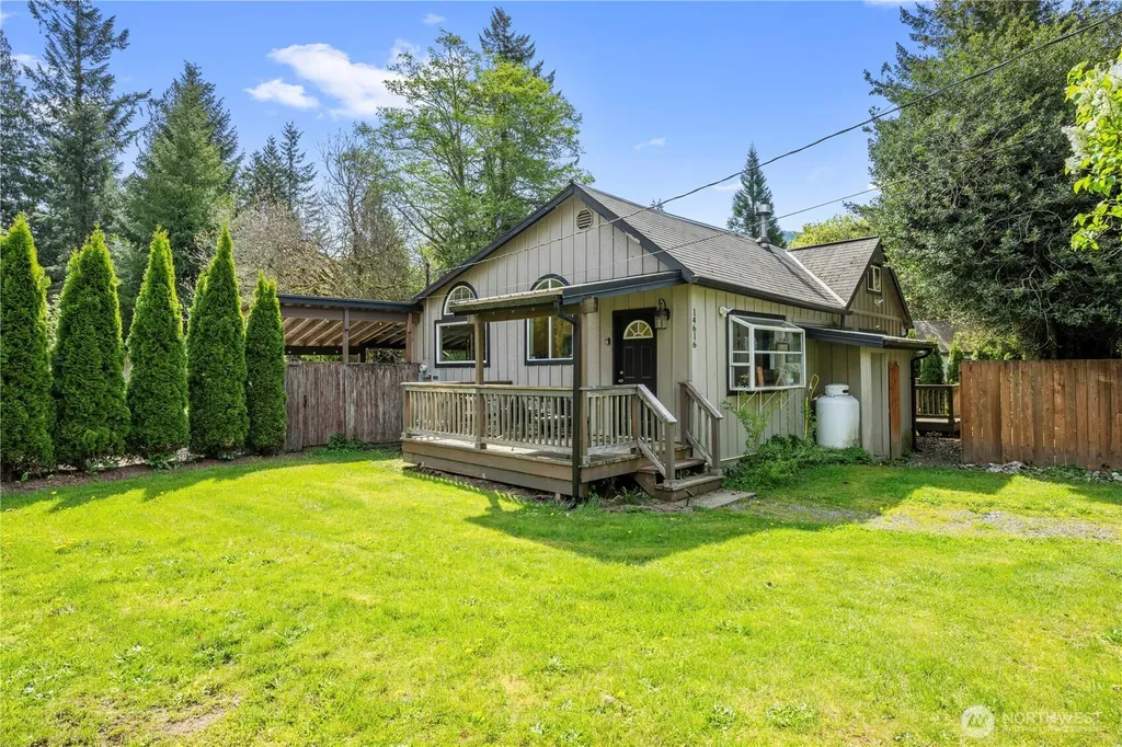 14616 681st Avenue NE Baring WA 98224