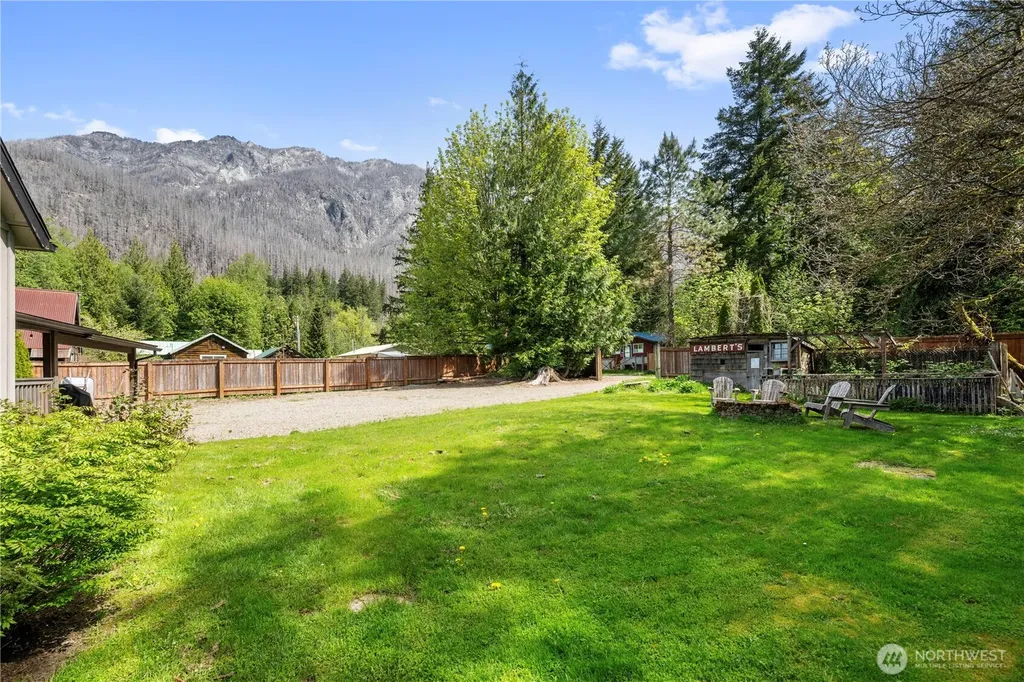 14616 681st Avenue NE Baring WA 98224