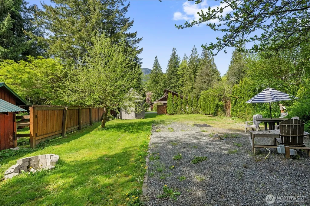 14616 681st Avenue NE Baring WA 98224