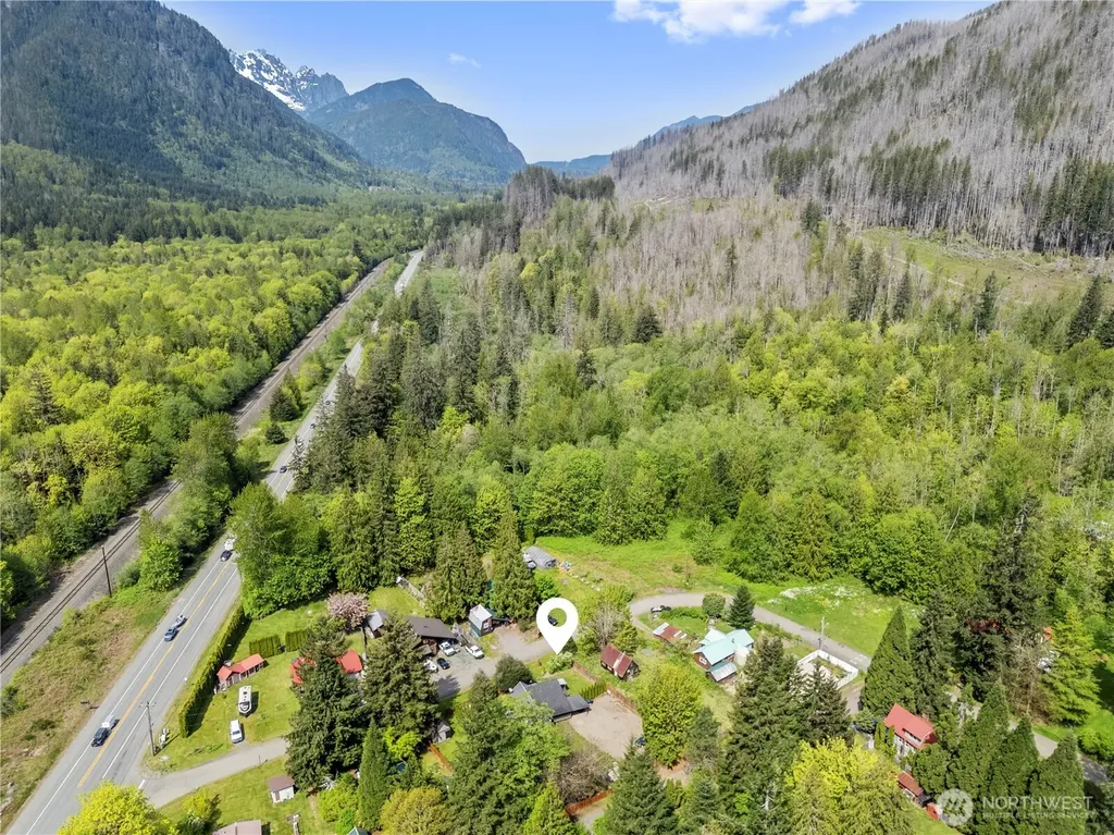 14616 681st Avenue NE Baring WA 98224