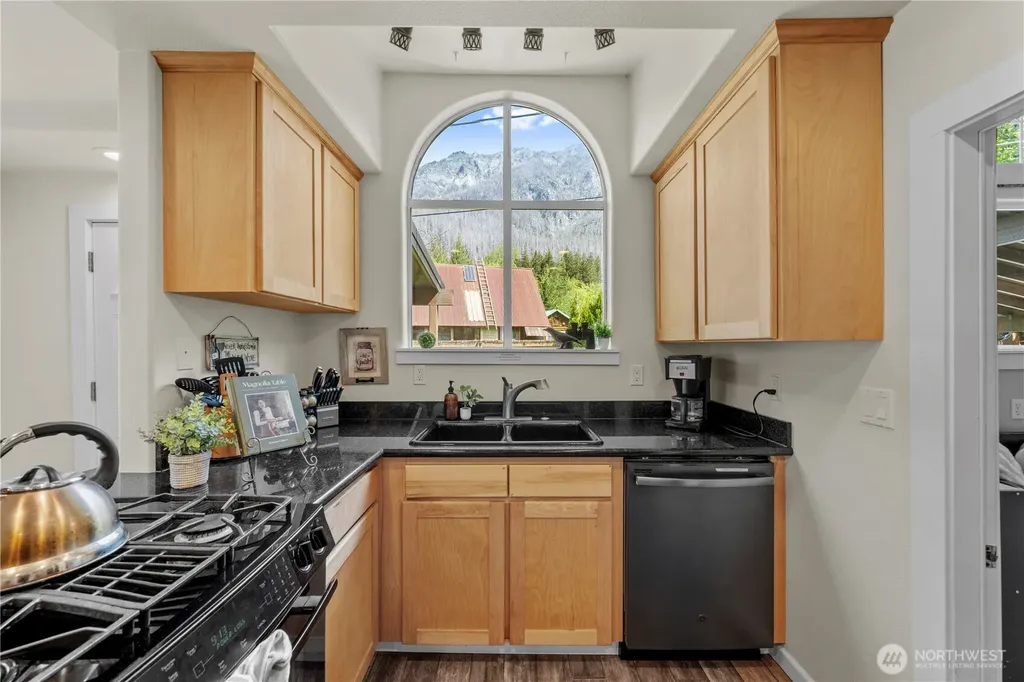 14616 681st Avenue NE Baring WA 98224