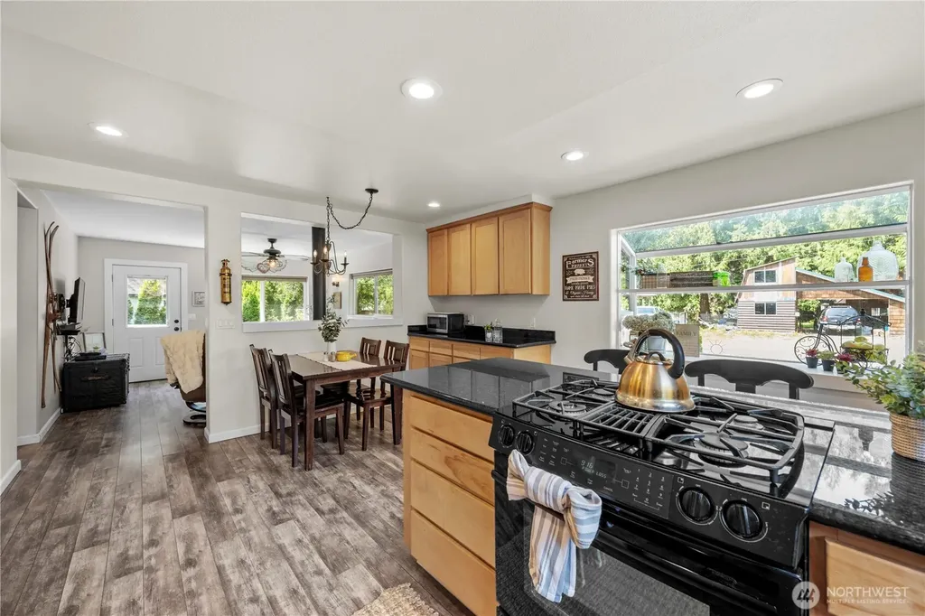 14616 681st Avenue NE Baring WA 98224