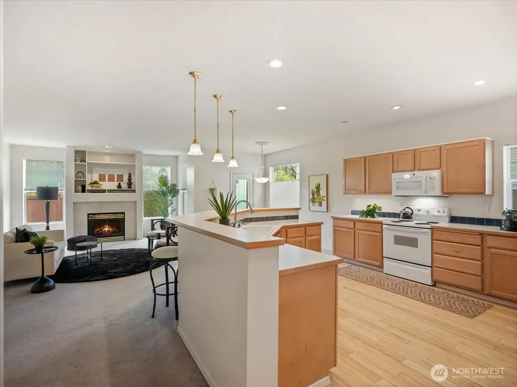 7402 143rd Avenue Ct E Sumner WA 98390