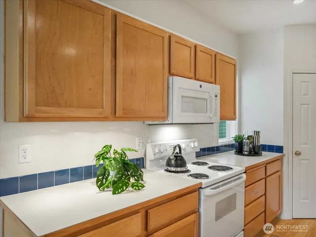 7402 143rd Avenue Ct E Sumner WA 98390