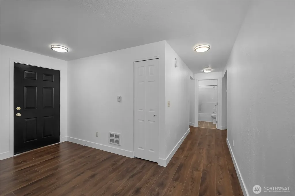 40 E Lambeth Way Shelton WA 98584