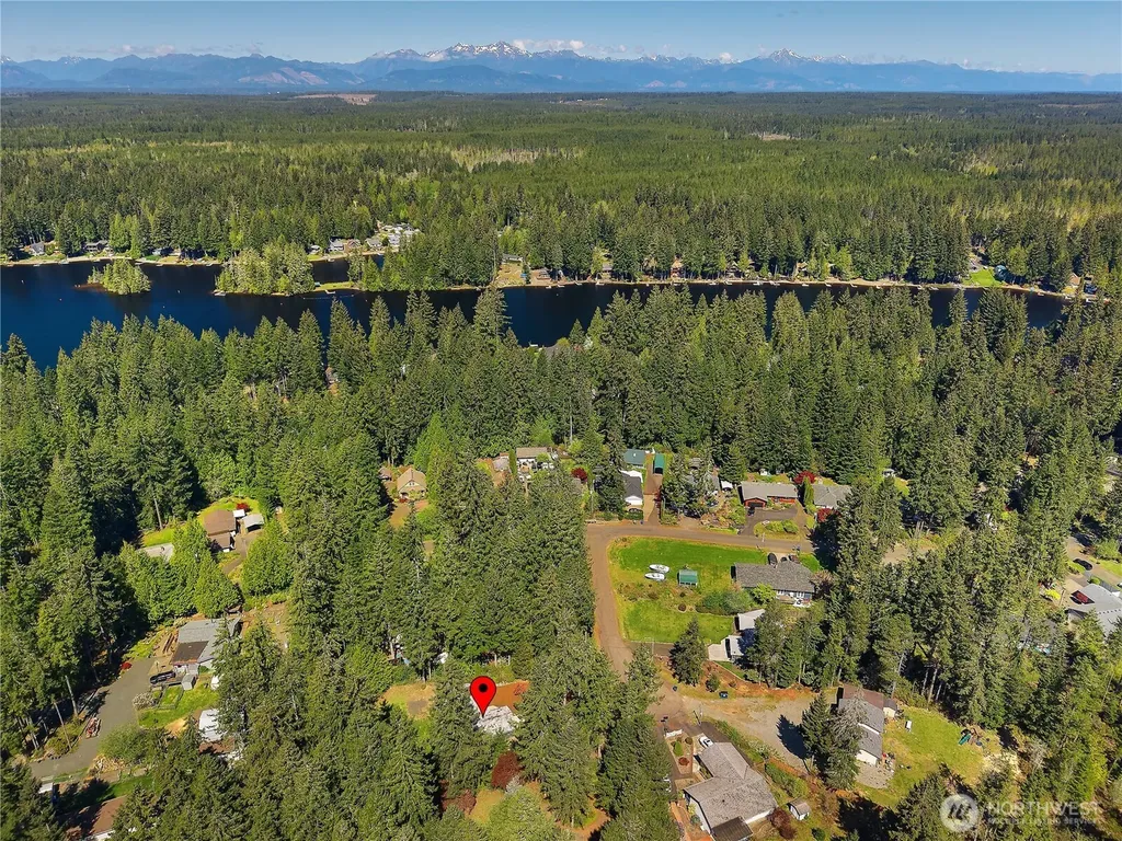 40 E Lambeth Way Shelton WA 98584