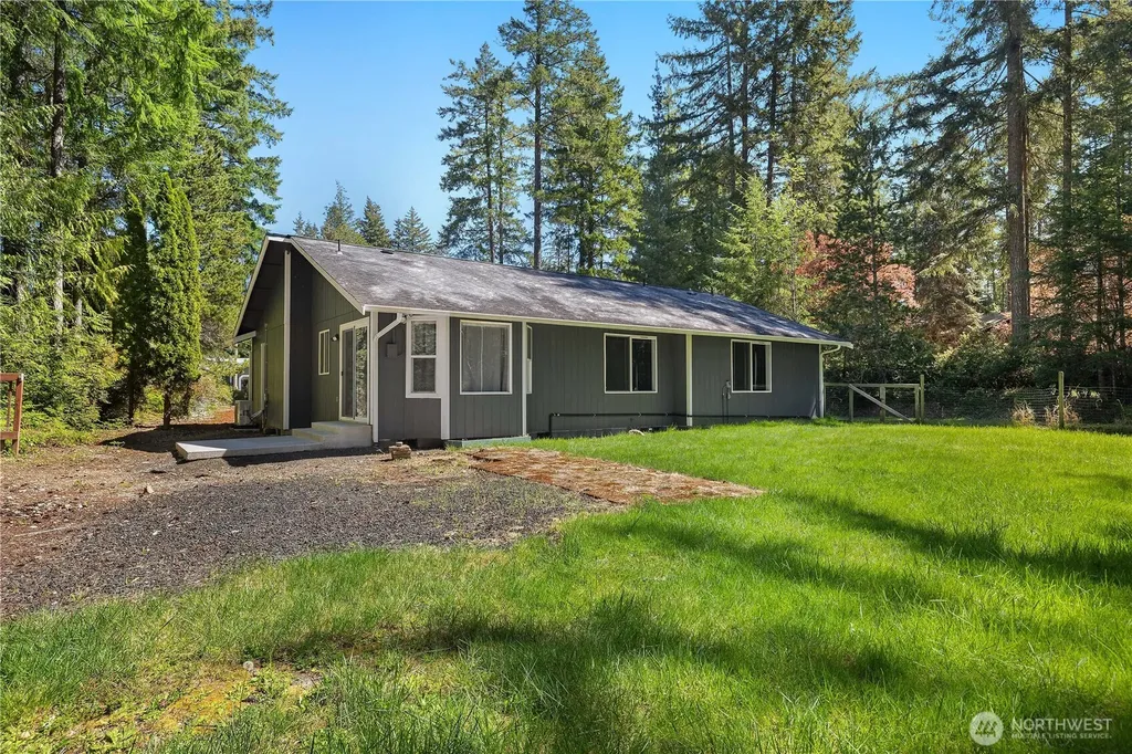 40 E Lambeth Way Shelton WA 98584