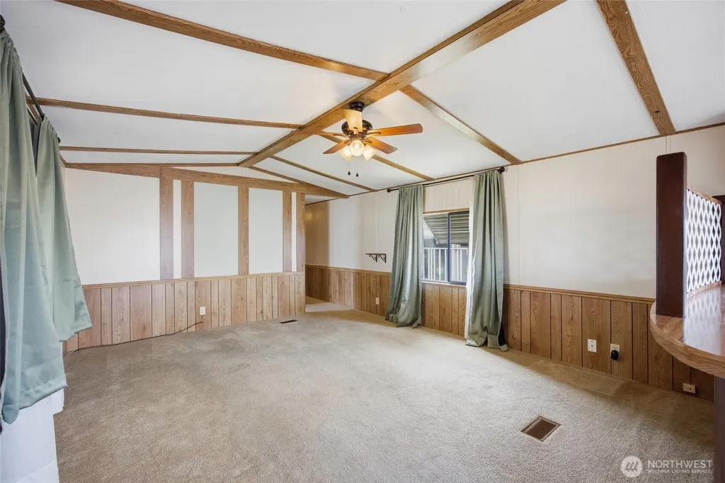 2240 W Broadway Avenue Moses Lake WA 98837