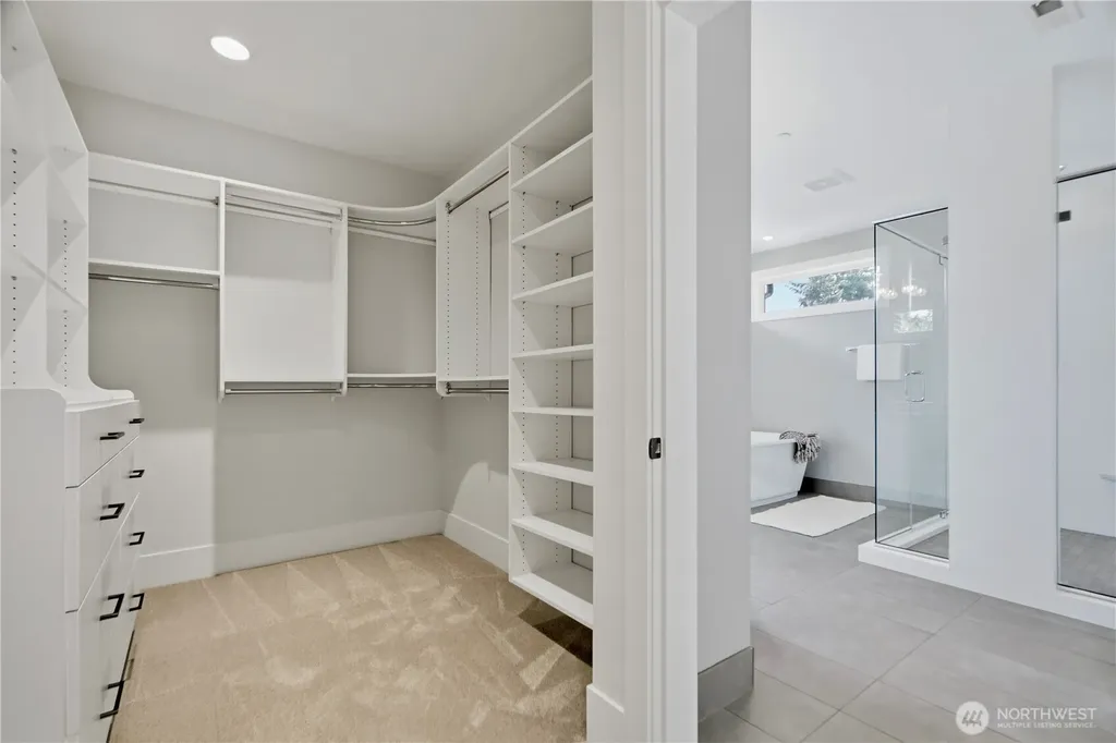 11276 SE 32nd Lane Bellevue WA 98004