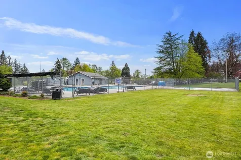 20621 SE 159th Street Renton WA 98059