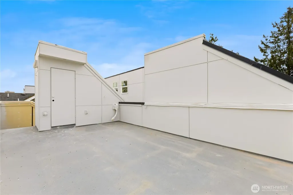 2452 NW 60th Street Seattle WA 98107