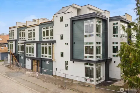 2452 NW 60th Street Seattle WA 98107
