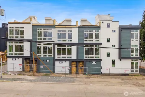 2452 NW 60th Street Seattle WA 98107