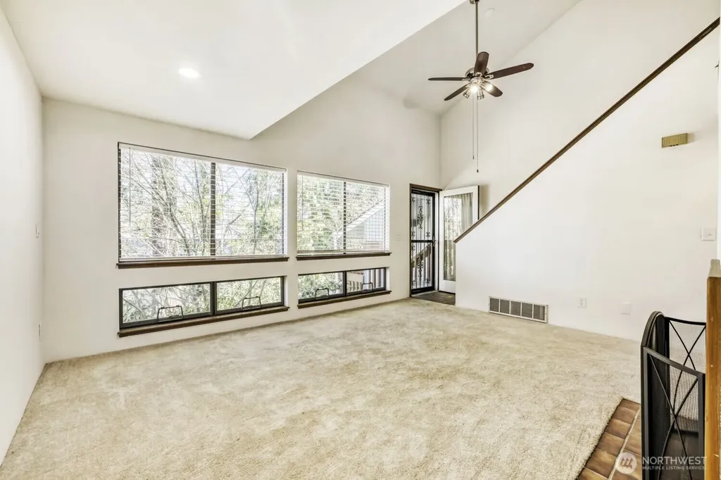 21021 76th Avenue W Edmonds WA 98026