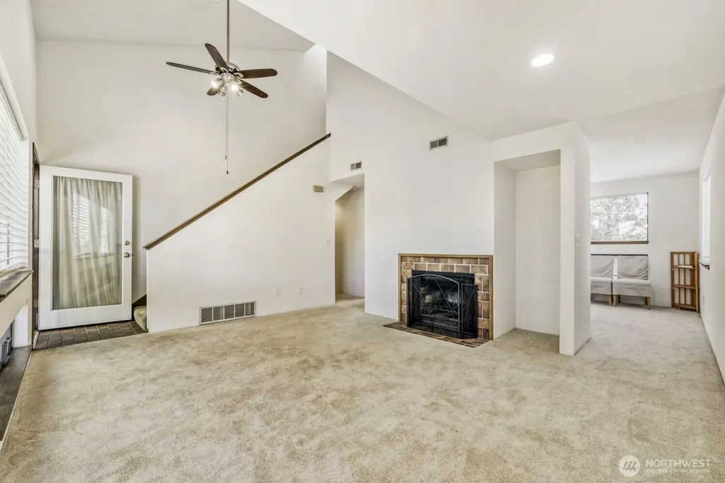 21021 76th Avenue W Edmonds WA 98026