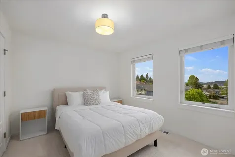 11451 80th Place S Seattle WA 98178
