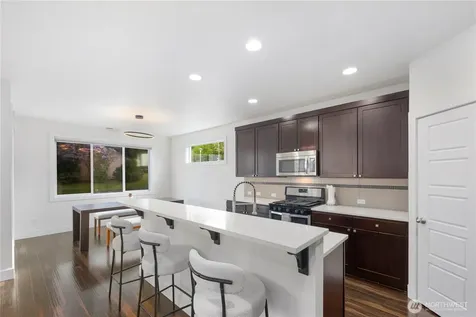 11451 80th Place S Seattle WA 98178