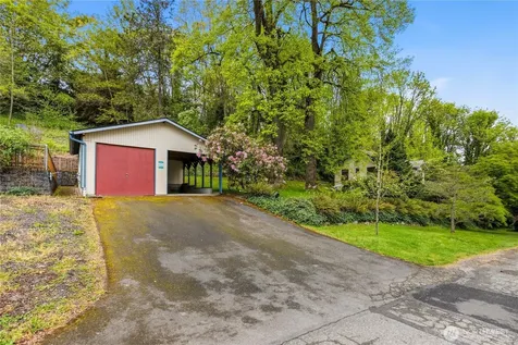 49 31st Avenue S Seattle WA 98108