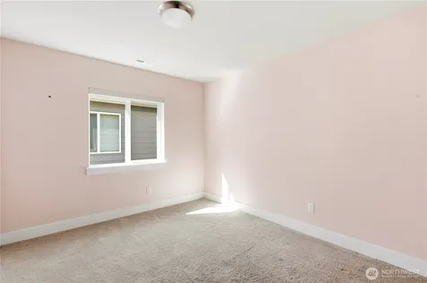 1720 182nd Place SW Lynnwood WA 98037