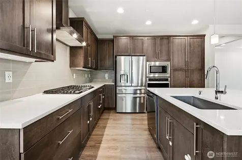 1720 182nd Place SW Lynnwood WA 98037