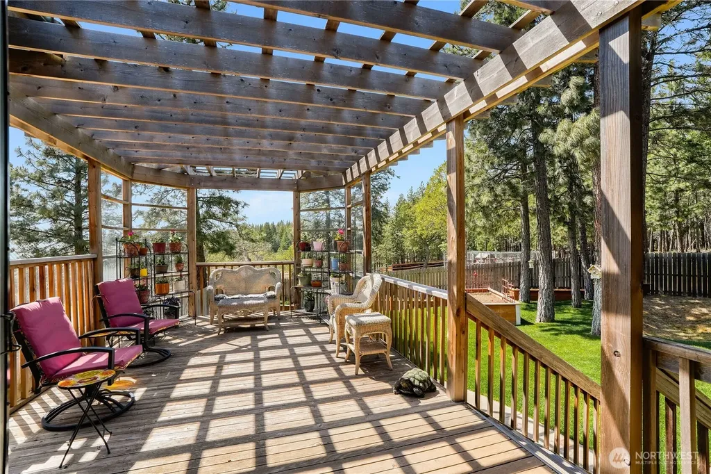 11 Deer Ridge Road Goldendale WA 98620