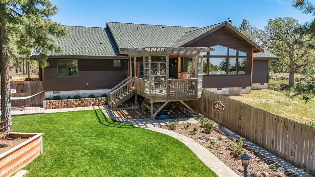 11 Deer Ridge Road Goldendale WA 98620