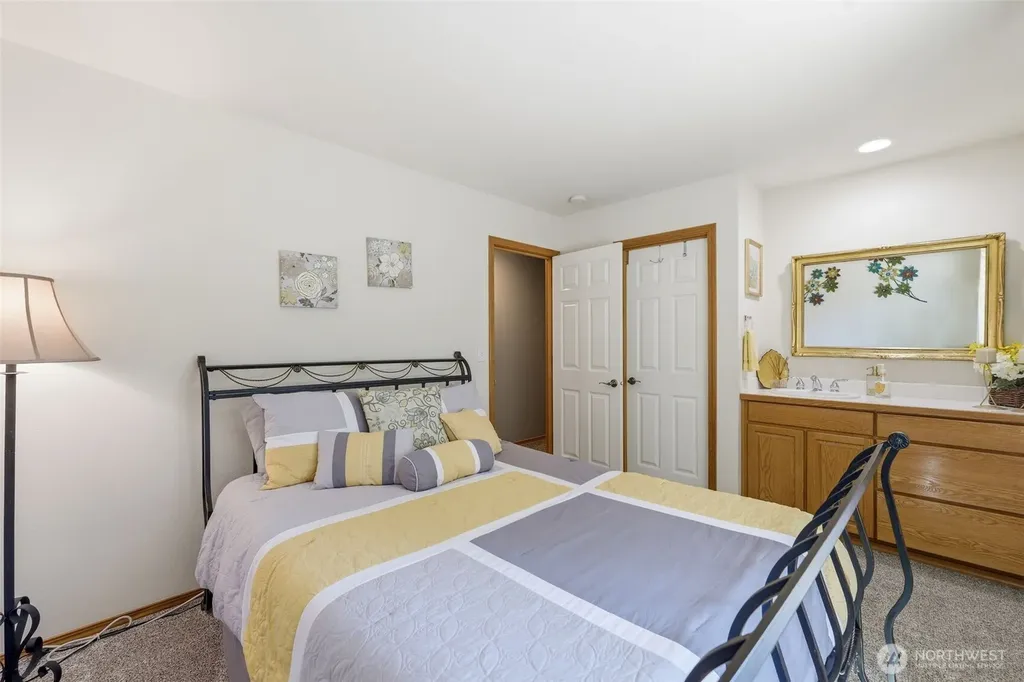 15025 27th Avenue NW Gig Harbor WA 98332