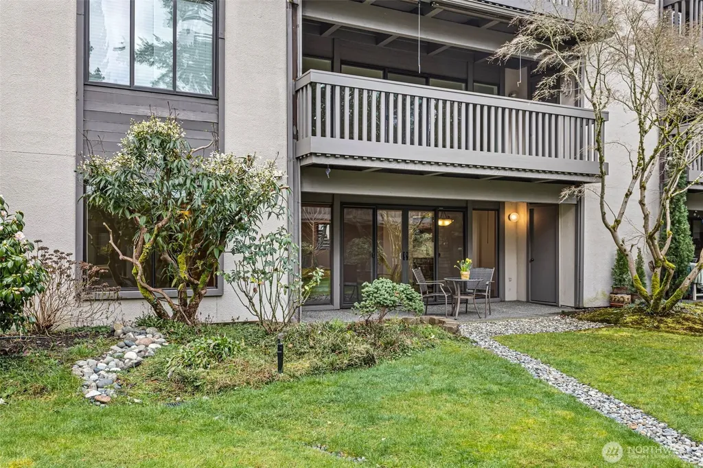 1602 NE 140th Street Seattle WA 98125