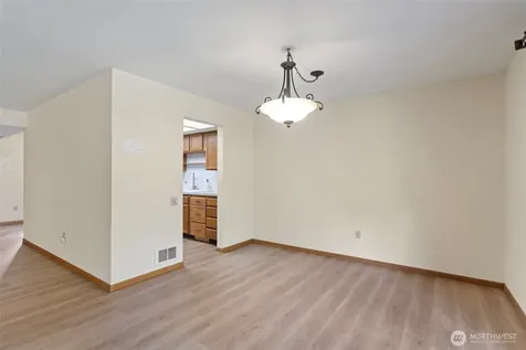 1602 NE 140th Street Seattle WA 98125