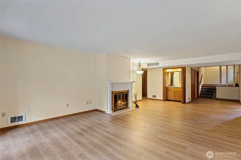 1602 NE 140th Street Seattle WA 98125