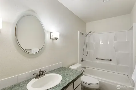 1602 NE 140th Street Seattle WA 98125