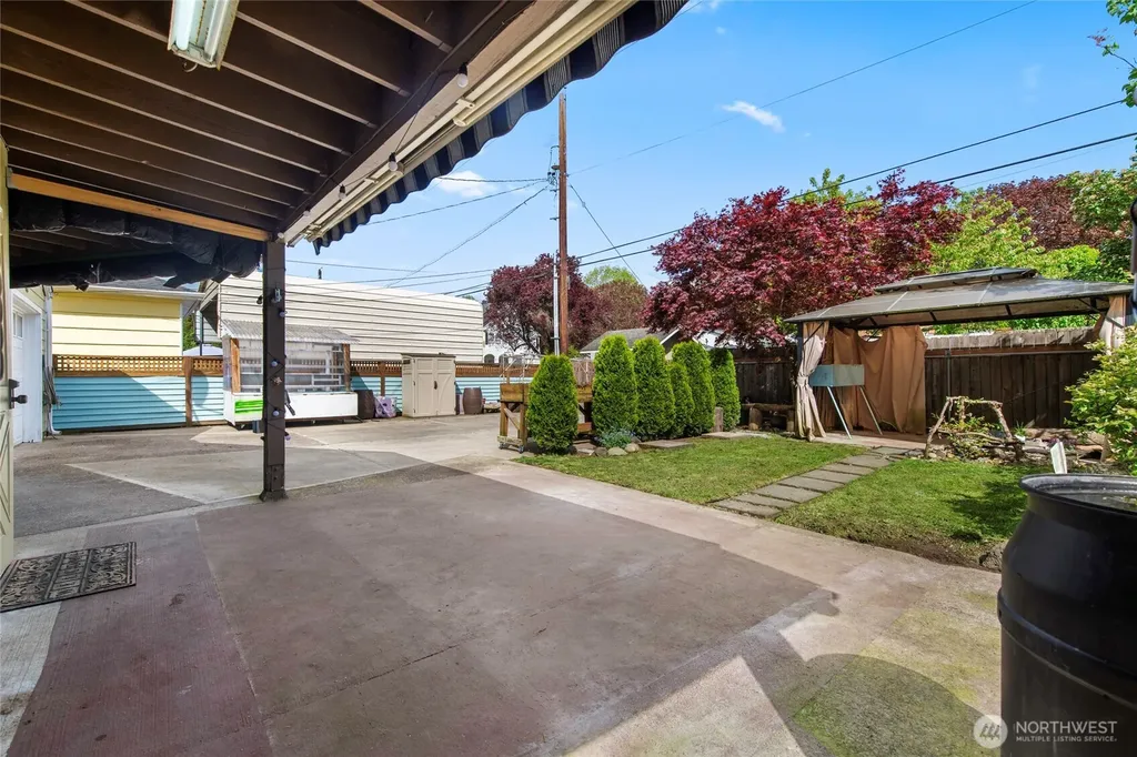 1332 22nd Avenue Longview WA 98632