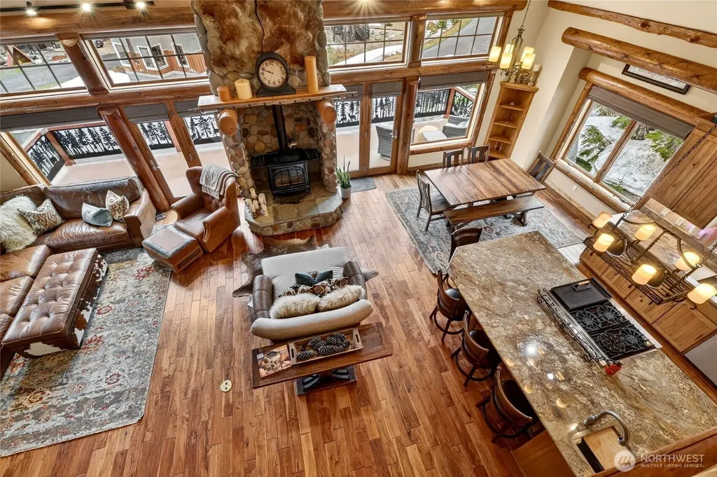 50 Summit Way Snoqualmie Pass WA 98068