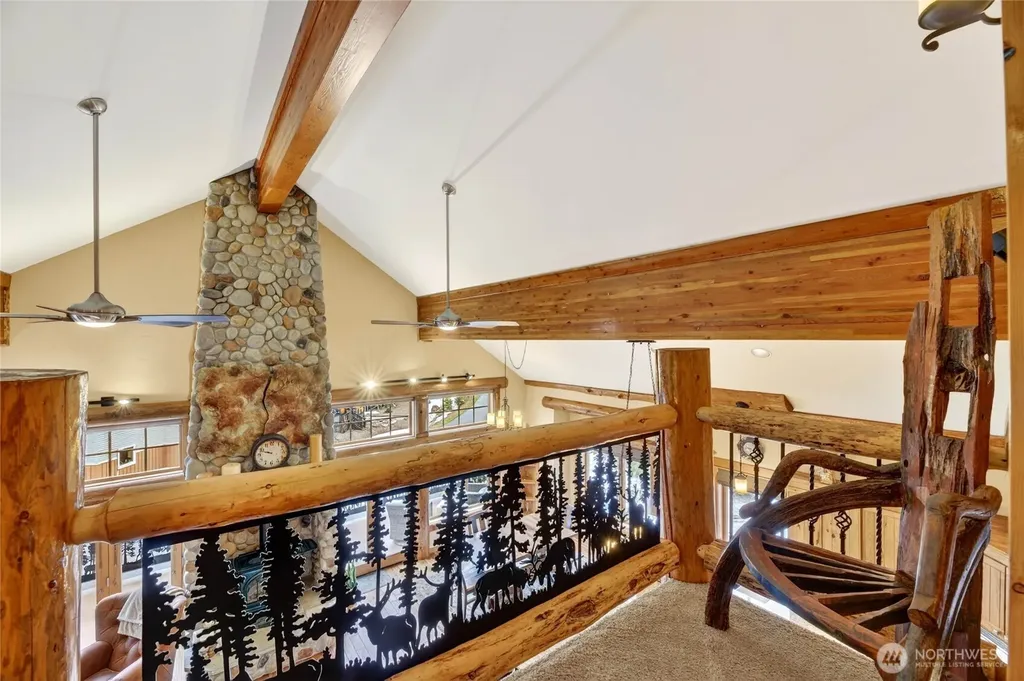 50 Summit Way Snoqualmie Pass WA 98068
