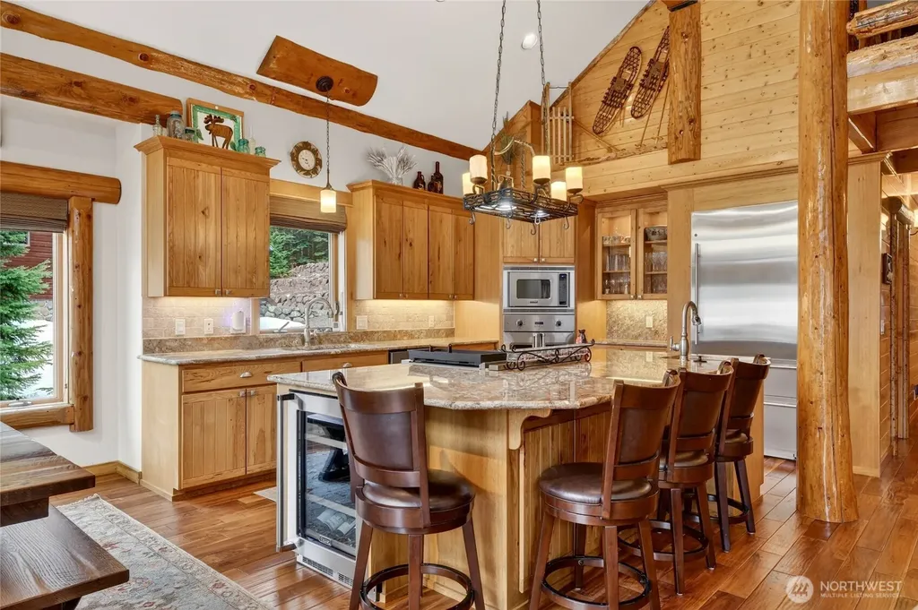 50 Summit Way Snoqualmie Pass WA 98068